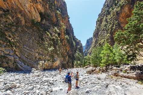 Crossing Samaria Gorge - Blog Alexander Beach