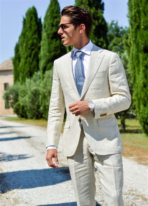 Beige Suit Color Combinations With Shirt And Tie Suits Expert