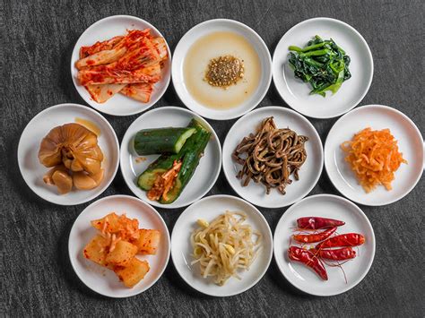 36 Most Famous Korean Foods To Try Out 2022