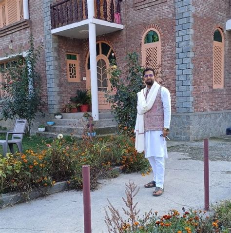 adv arif hussain mir