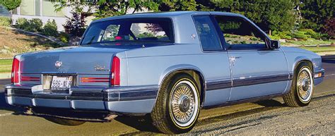 1990 Cadillac Eldorado - Information and photos - MOMENTcar