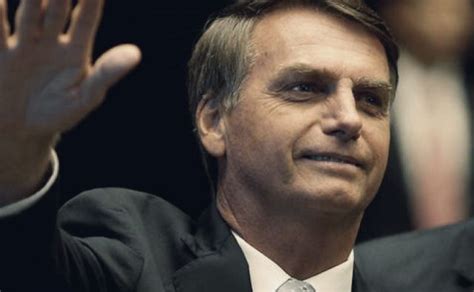 Pré Candidato à Presidência Jair Bolsonaro Diz Que Pode Ter Gay Como