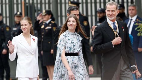 La Infanta Sofía Cumple 17 Años Con Su Estreno Institucional En Solitario En El Horizonte