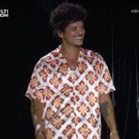 Bruno Mars no The Town fala em português toca Evidências e mais 6