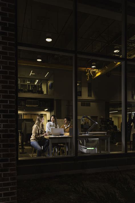 Transferring into Purdue Engineering - Office of Future Engineers