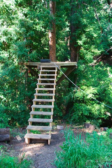 Garden entrance, Diy zipline, Tree house