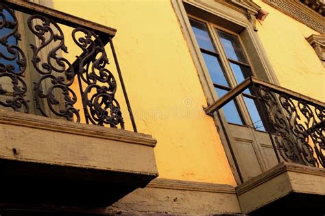 Architectural Detail Of Building In Lima Peru Fotografia Editorial