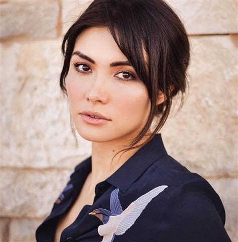 Daniella Pineda Bio Age Net Worth Single Nationality Career Wiki Hot