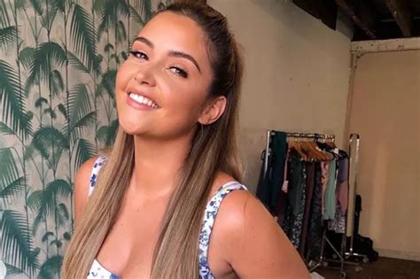 Jacqueline Jossa Flaunts Incredible Figure In Denim Shorts As She Confidently Poses For