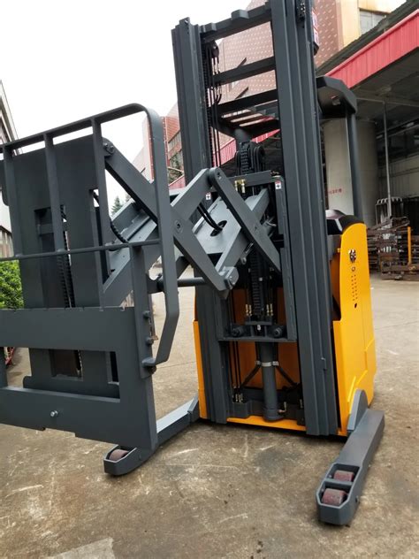 High Quality Walking Full Dc Motor Reach Stacker Forklift Ton