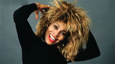 Tina Turner împlineşte 75 De Ani Cum Arată BunicuŢa Rock Astăzi