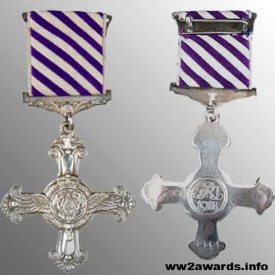 Крест За выдающиеся лётные заслуги награда Великобритании