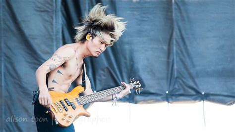 One Ok Rock Ryota Bass