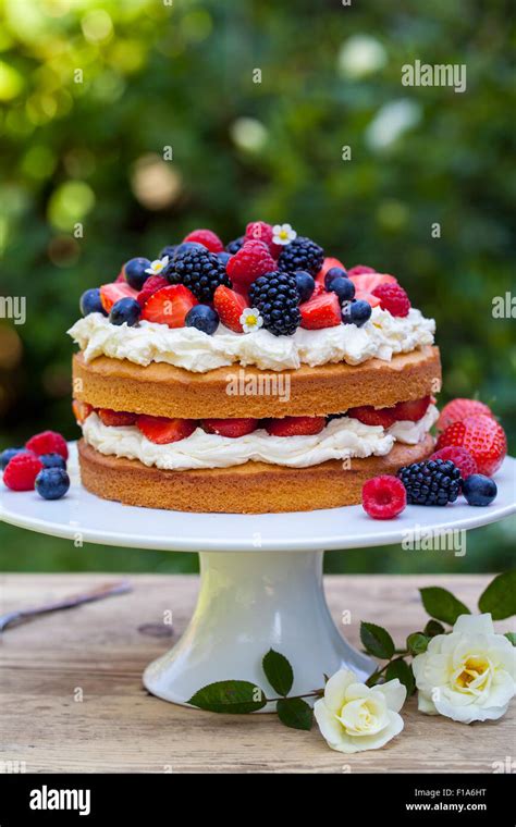 Summer Berry Cake Stock Photo Alamy