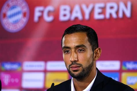 Foot Om Benatia Embauch Par L Om C Est Pour Fin Foot