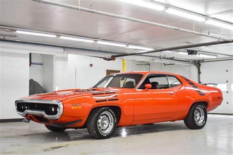 Plymouth Road Runner Sales Service And Restoration Of Classic