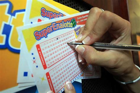 Lotto Campania Protagonista Con Due Vincite Nel Napoletano