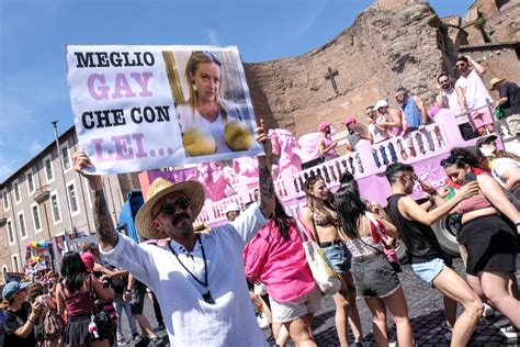 Da Roma A Catania Il Giorno Del Pride Nella Capitale Anche Schlein