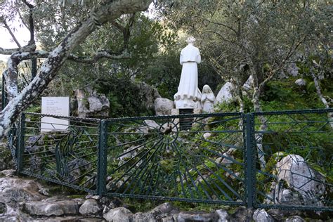 Santuário de Fátima Santuário de Fátima convida peregrinos a fazer