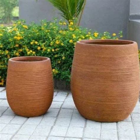 Brown Round Fiberglass Planter For Garden At Best Price In Indore ID