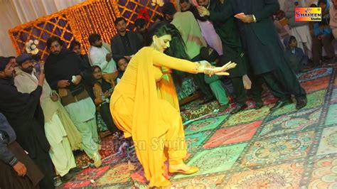 Aj Nachan De Menu Nachan Urwa Khan Wedding Dance Performance