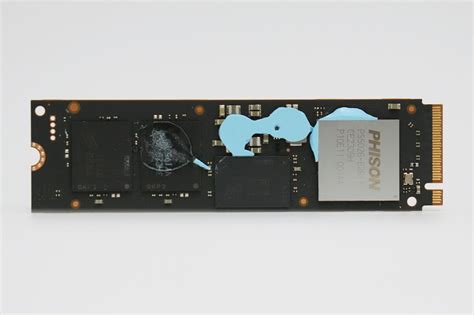 Crucial T700 1TB PCIe Gen5 NVMe SSD 突破11 700MB s效能 展現Gen5世代狂暴表現