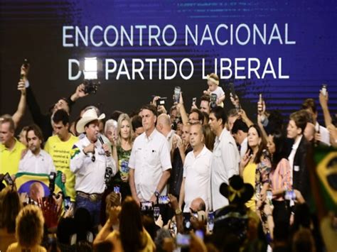 Em Tom De Campanha Bolsonaro Fala Em Luta Contra O Mal Vamos