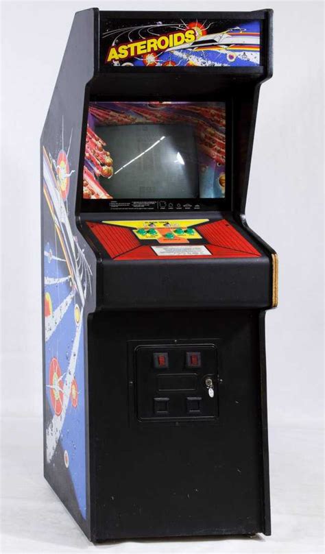 Atari Asteroids Arcade Game