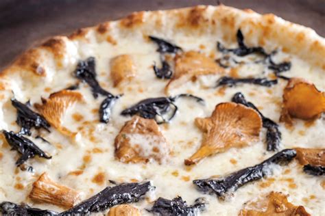 Mushroom Pizza With Truffles Recipe Silver Oak Food And Wine