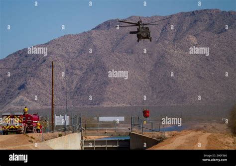 Soldiers With The Arizona Army National Guards 2 285th Assault