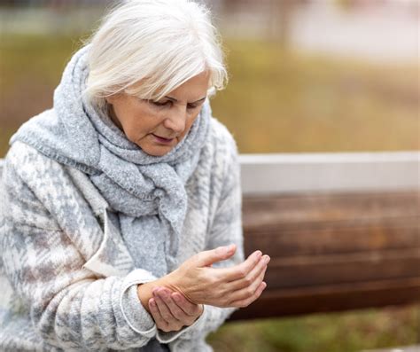 5 Ways Physiotherapy Can Help Manage Arthritis Urban Body