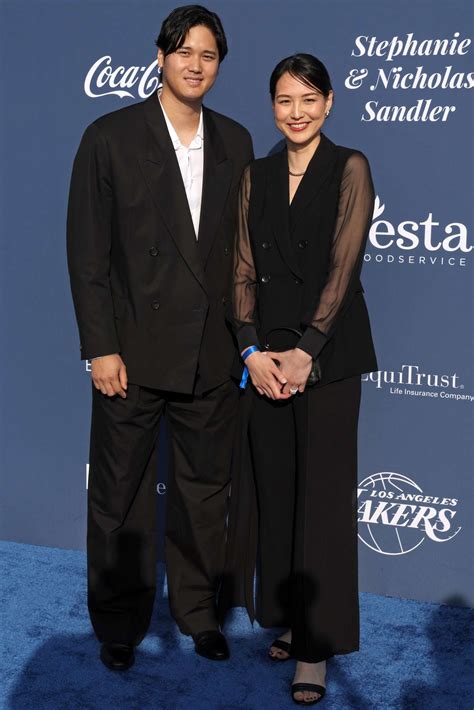 Shohei Ohtani And Wife Mamiko Tanaka Step Out At Dodgers Gala