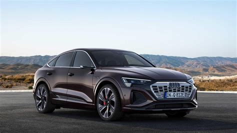 Audi Q8 Sportback Q8 E Tron 55 Quattro Business Advanced Nuove Listino