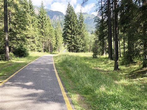 Pista Ciclabile Val Di Fassa E Val Di Fiemme Pedalando Da Canazei A