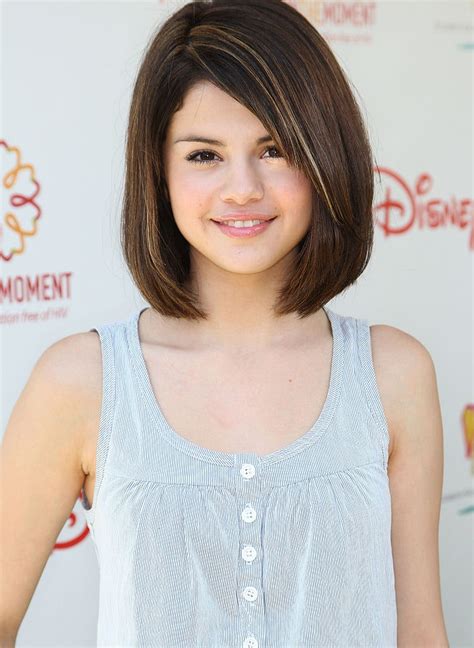 Selena Gomez S Hair Has Changed So Much In The Past 10 Years Glamour