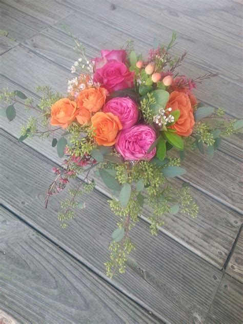 Hot Pink And Orange Bouquet Orange Bouquets Floral Wreath Pink And