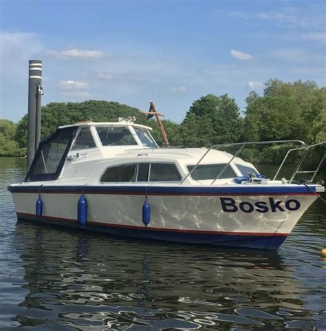 Motor Cruiser Boat 26ft For Sale From United Kingdom