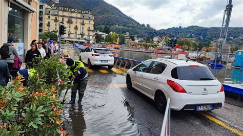 Esondazione A Como Riaperto Il Lungolago Ma Dalla Sera Nuove Piogge