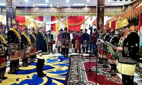 Gubernur Rohidin Dapat Gelar Datuk Sebuah Anugerah Kehormatan Lembaga