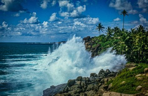 Big Waves White Water Sri Lanka On Behance