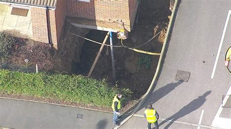 Homes Evacuated As 20ft-Deep Sinkhole Appears