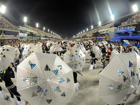 G Porto Da Pedra Faz Desfile Correto De Olho Na Volta Ao Grupo