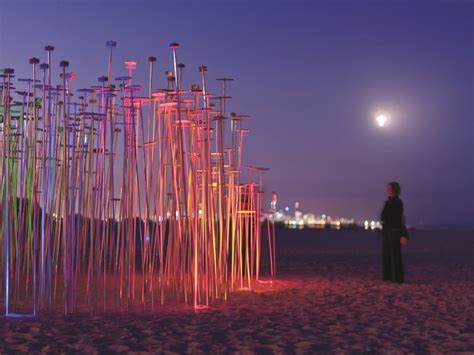 Swell Sculpture Festival | Discover Queensland | Global Explorer