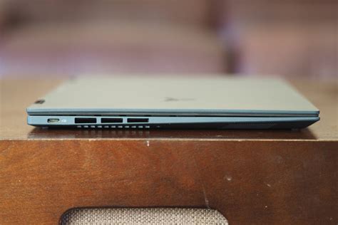 Asus ZenBook S 13 Flip review: light enough for real work | Digital Trends