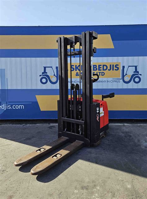 HELI PALLET STACKER CDD 080167J5229 CAPACITY 1600kg Forklifts In