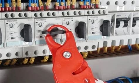 Dispositivo De Bloqueio De Disjuntor Motor Tagout