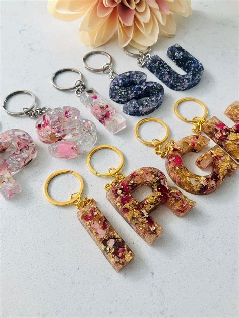 Handmade Resin Letter Keychain Resin Letter Keyring Flower Keychain