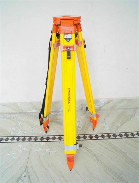 Surveying Tripod Aluminum Survey Tripod With 58 Inch 11