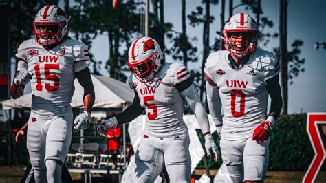 Lindsey Scott Jr Leads Uiw To Fcs Semifinals