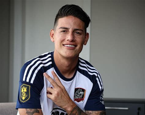 James Rodr Guez N O Treina E Liberado Pelo S O Paulo Para Se